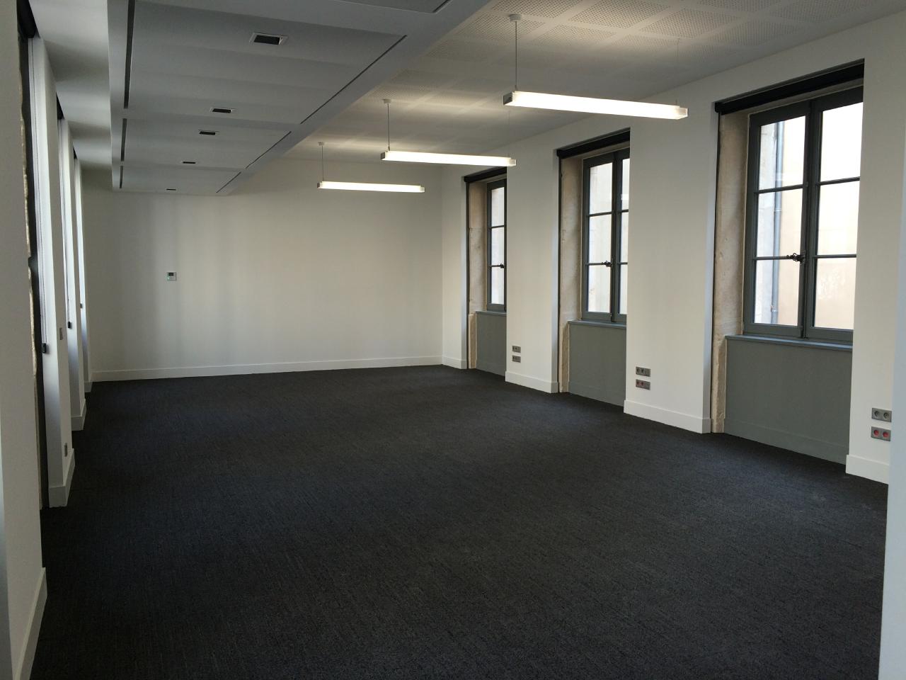 Bureau Lyon 611m² Location bureau Lyon Rhône OLBUR2418982 31